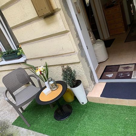 Ararat Apartman Budapeste Exterior foto