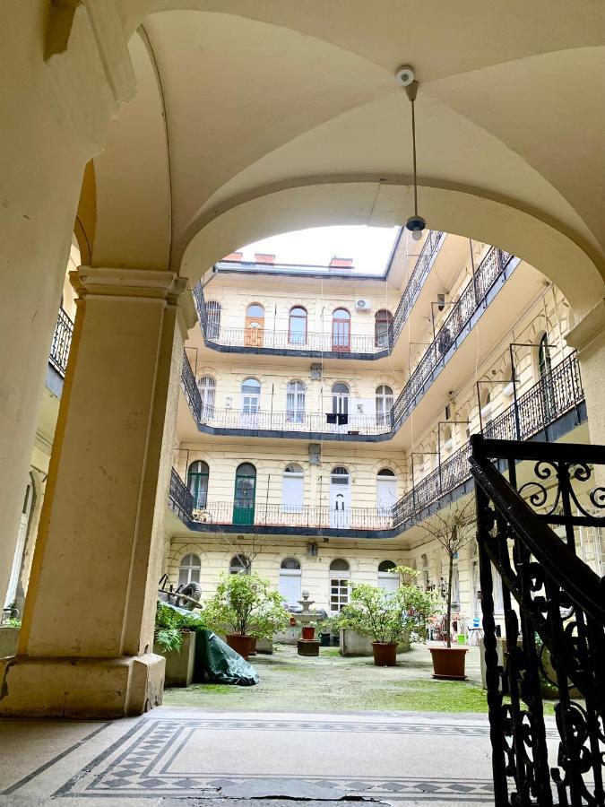Ararat Apartman Budapeste Exterior foto